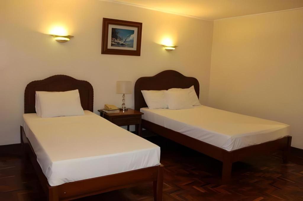 Vacation Hotel Cebu Eksteriør bilde